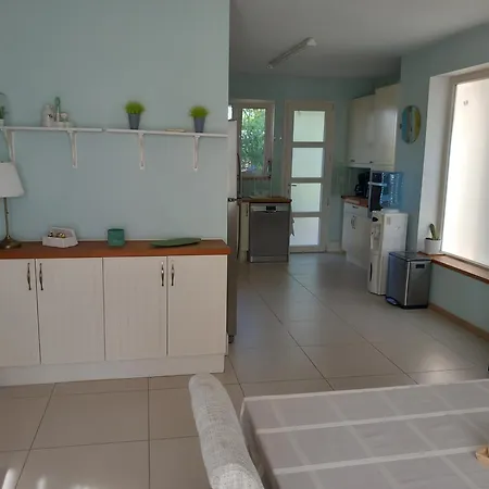 Saint John Sia House *