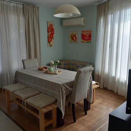 Feriehus Saint John Sia House *